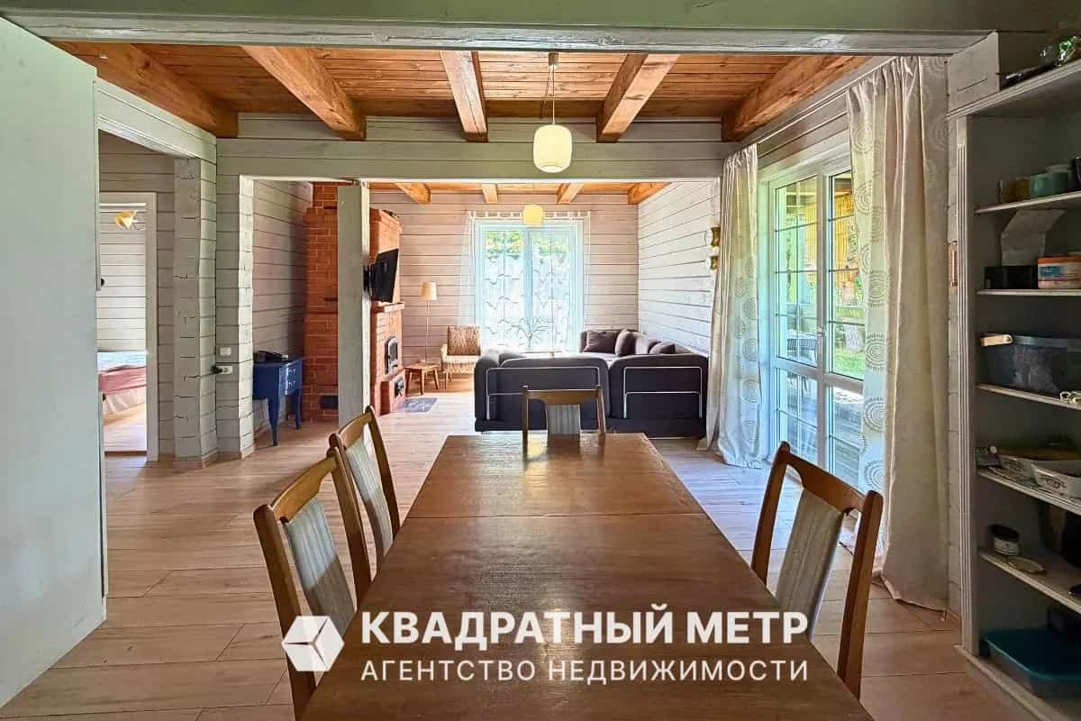 Беларусь, Минская область, Логойский район, Швабский сельсовет, деревня Молоди, Молодёжная улица, 35