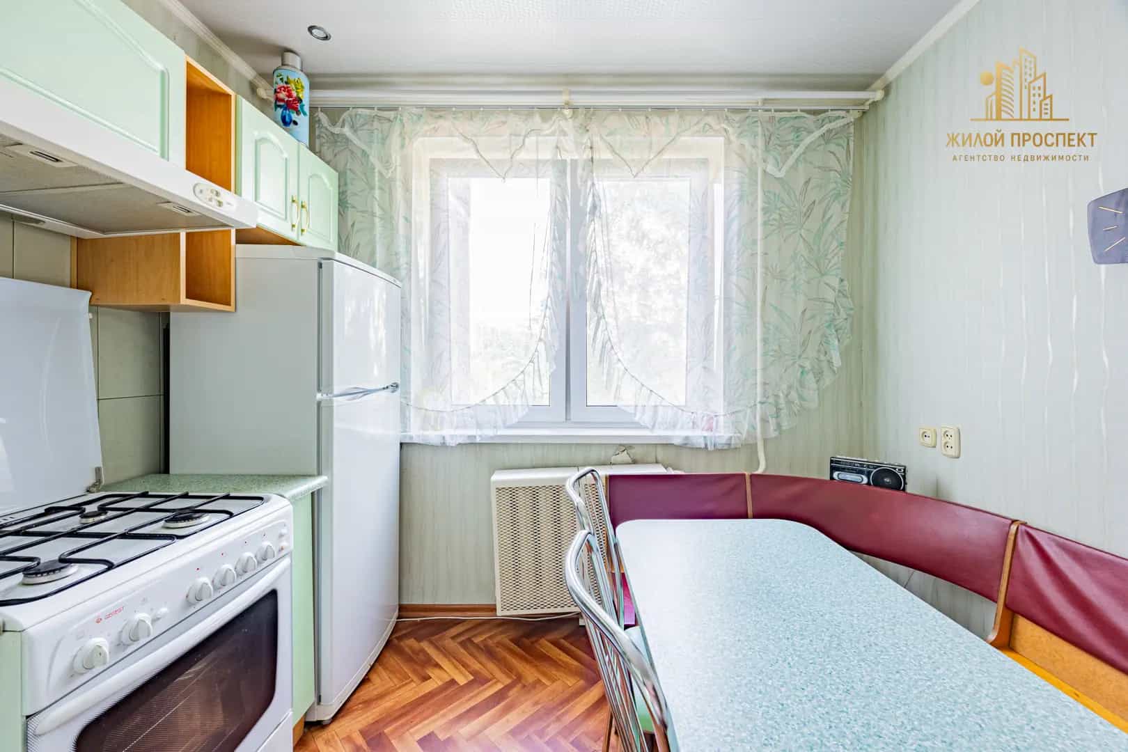 Беларусь, Минская область, Борисов, бульвар Гречко, 13, фото 2