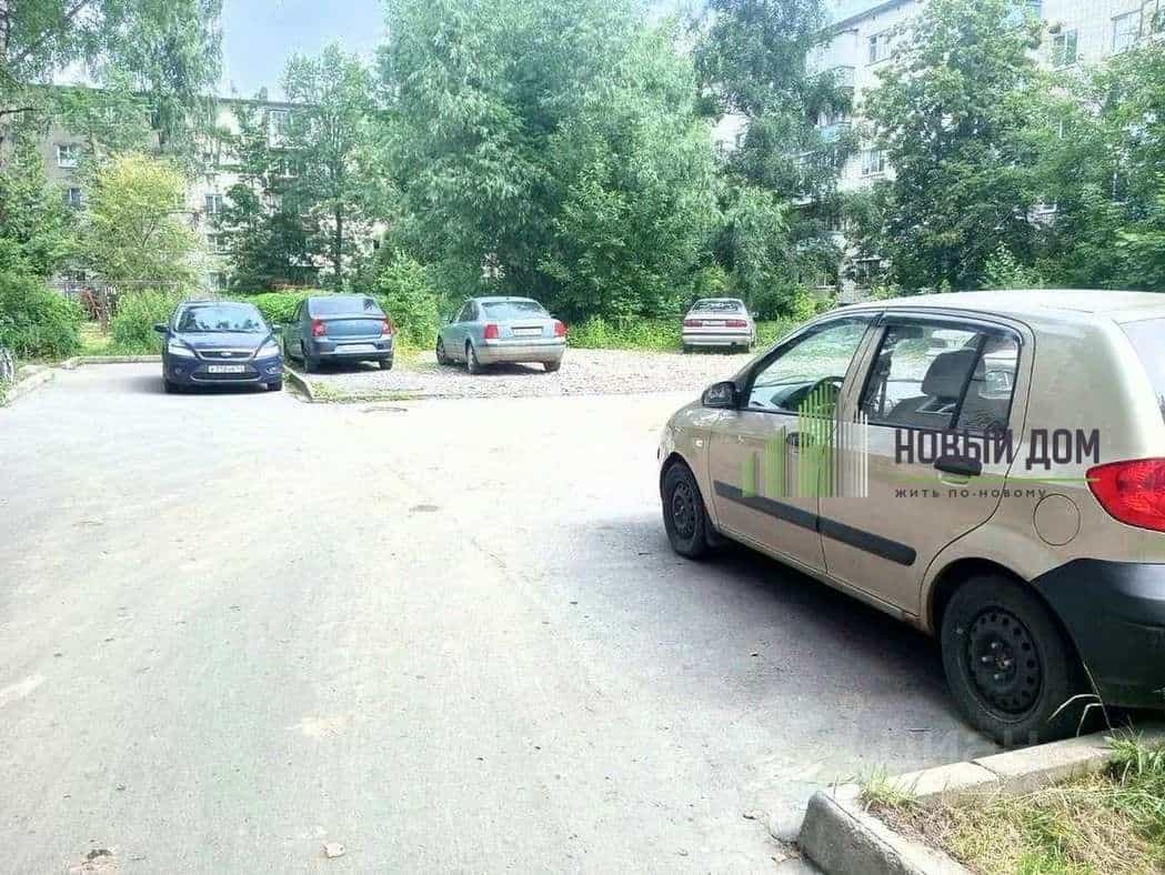 Россия, Великий Новгород, улица Зелинского, 26, фото 10