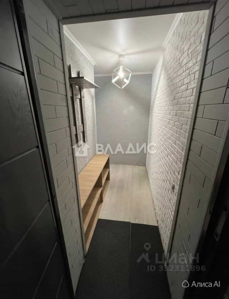 Россия, Воронежская область, Семилуки, улица Дзержинского, 17, фото 4