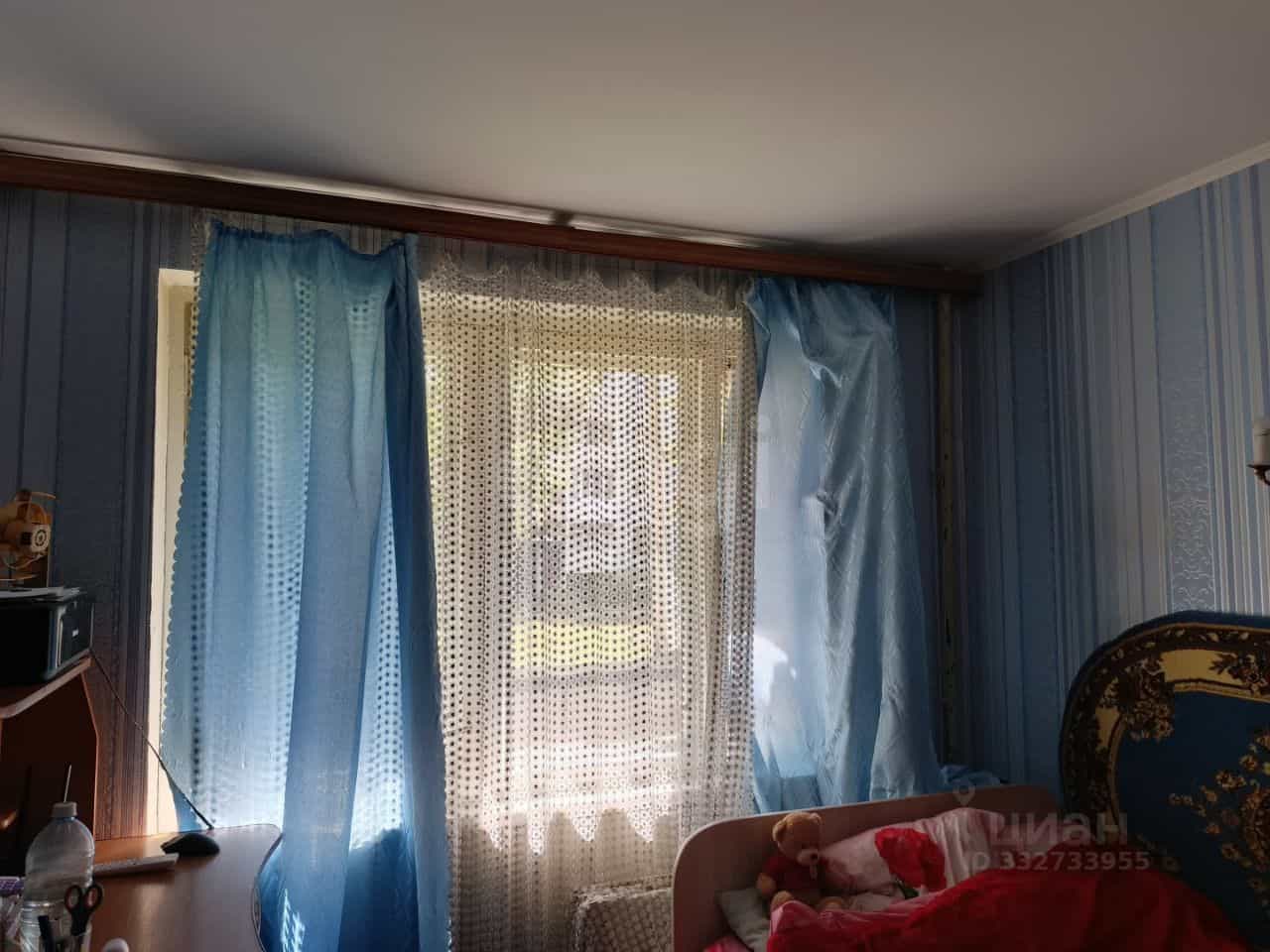 Россия, Псковская область, Остров, улица Меркурьева, 22, фото 5