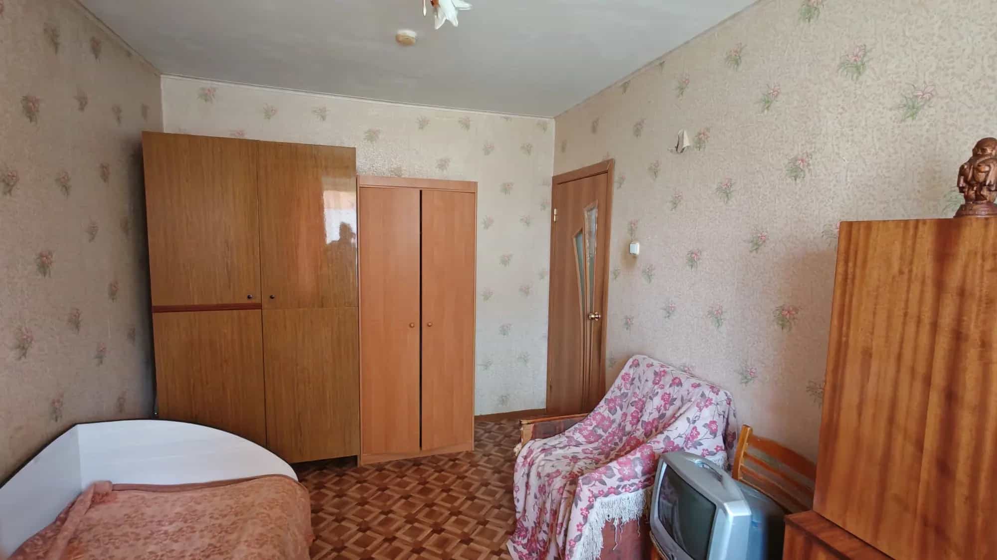 Беларусь, Витебская область, Новополоцк, Молодёжная улица, 180, фото 7