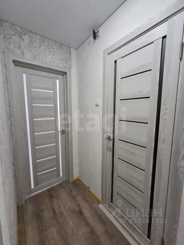 Россия, Псковская область, Остров, квартал Остров-3, 17, фото 8