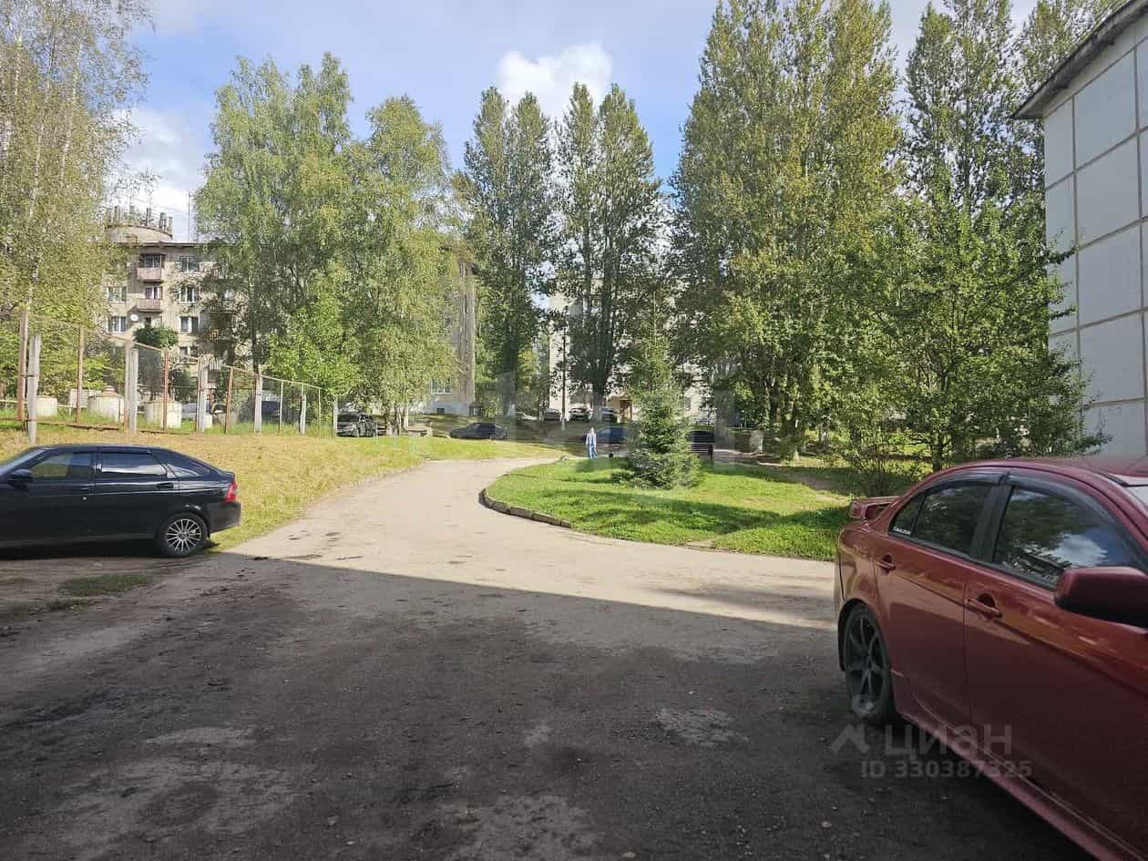 Россия, Псковская область, Остров, квартал Остров-3, 17, фото 22