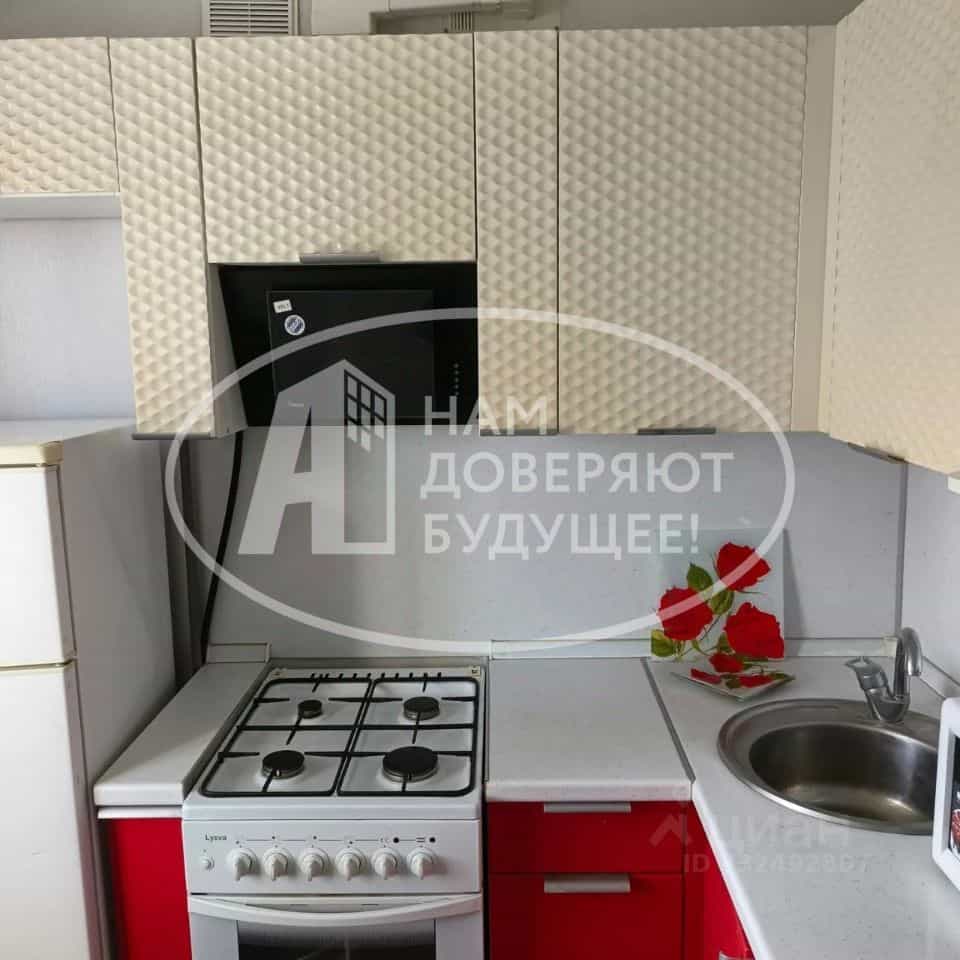 Россия, Удмуртская Республика, Сарапул, Центральный жилой район, улица Пугачёва, 141А, фото 3