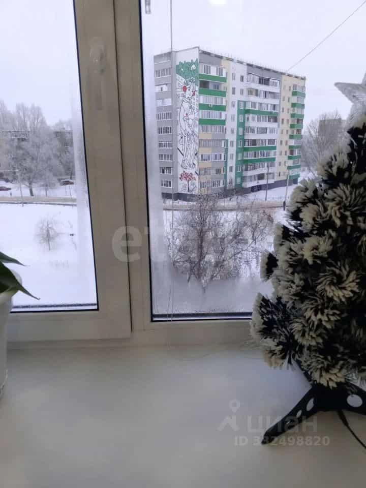 Россия, Тамбовская область, Уварово, 4-й микрорайон, 31, фото 3