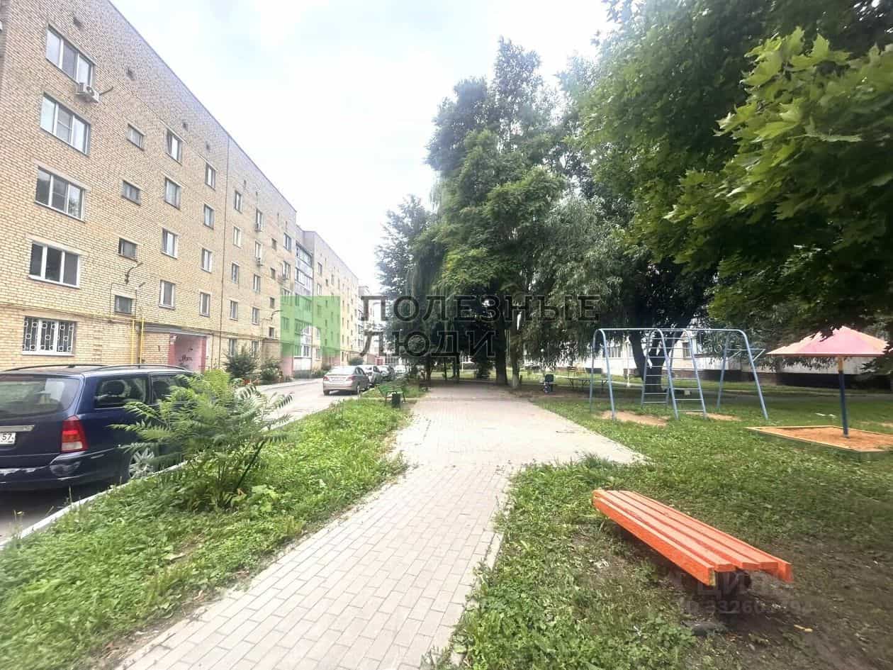 Россия, Орёл, Ливенская улица, 48Б