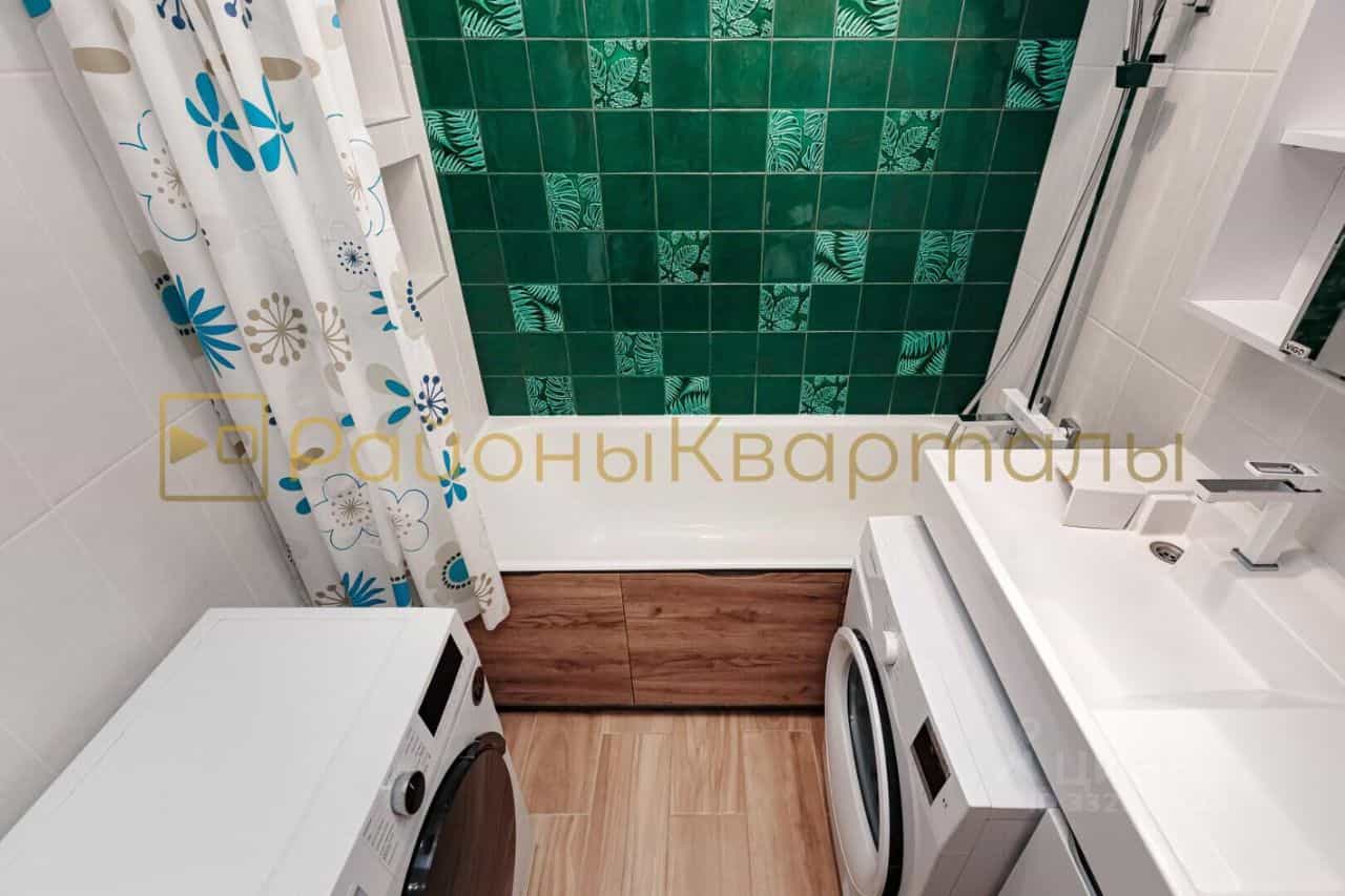 Россия, Новосибирск, Междуреченская улица, 5/3, фото 3