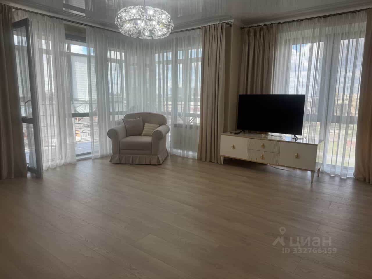 Россия, Республика Татарстан (Татарстан), Казань, Петербургская улица, 65А
