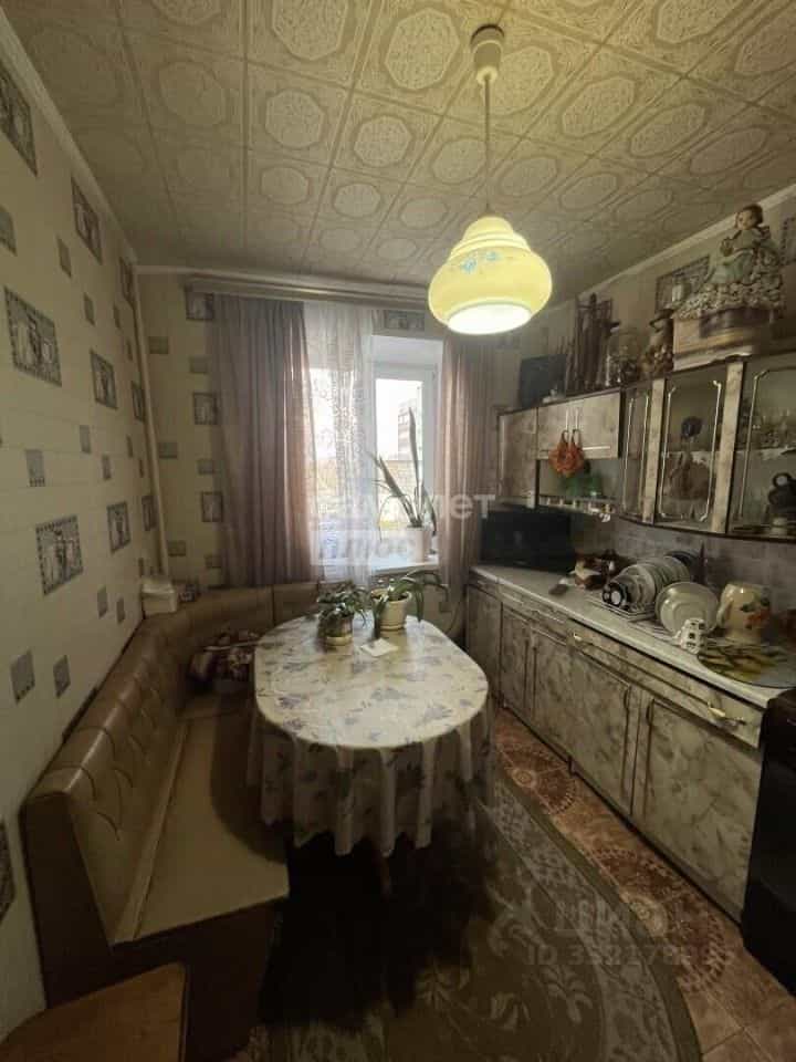 Россия, Владимирская область, Гусь-Хрустальный, улица Каховского, 10, фото 5