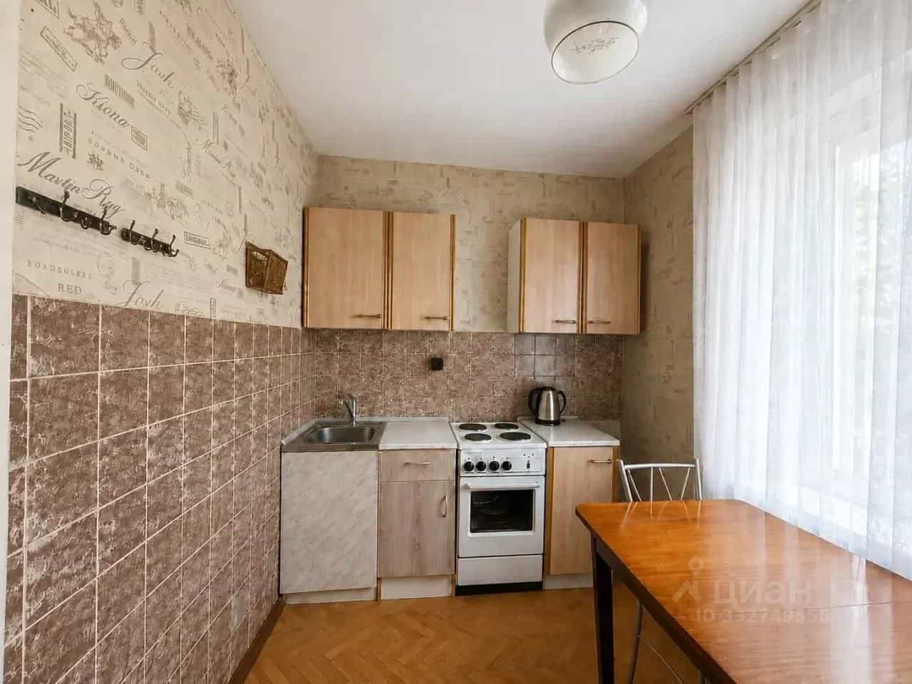 Россия, Волгоград, улица Космонавтов, 33, фото 6