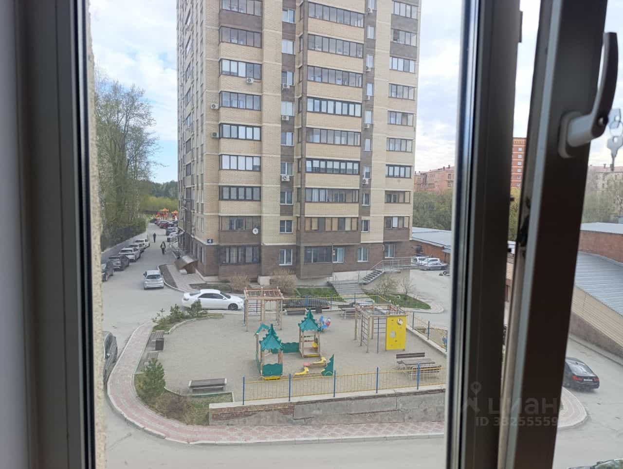 Россия, Новосибирск, улица Серебряные Ключи, 2, фото 12