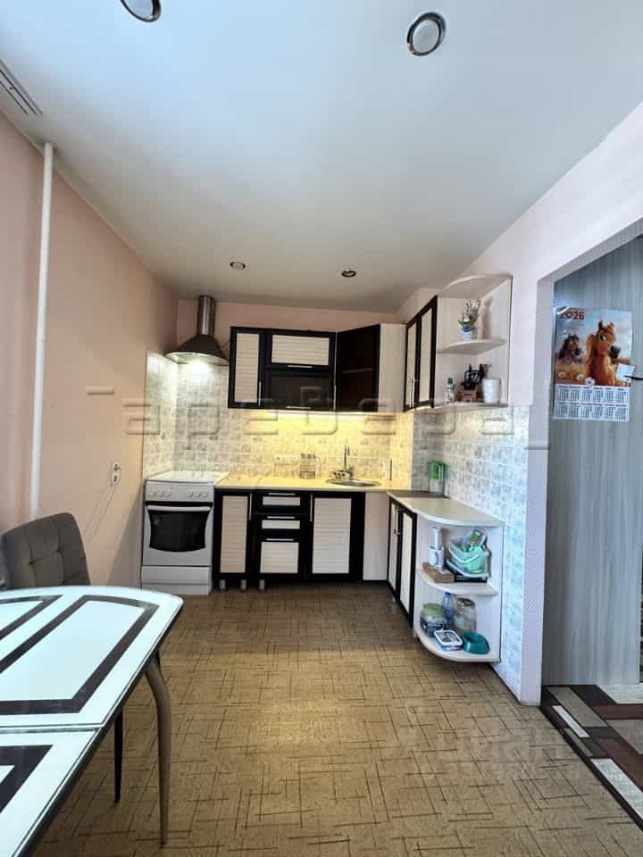 Россия, Красноярск, улица Железнодорожников, 16Б, фото 6