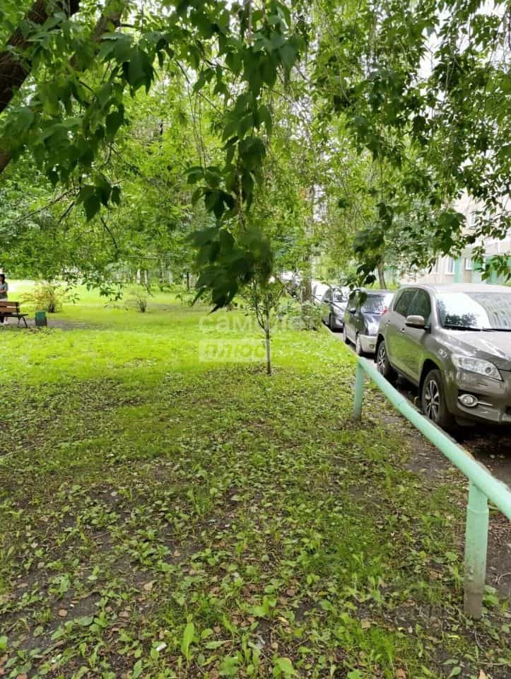 Россия, Свердловская область, Екатеринбург, улица Академика Бардина, 3к1, фото 3