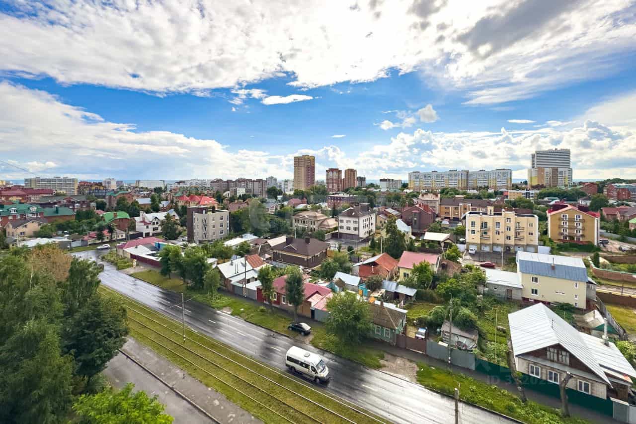 Россия, Ульяновск, улица Радищева, 126, фото 9