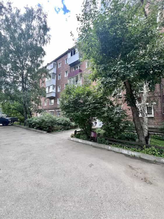 Россия, Иркутск, улица Омулевского, 33, фото 18