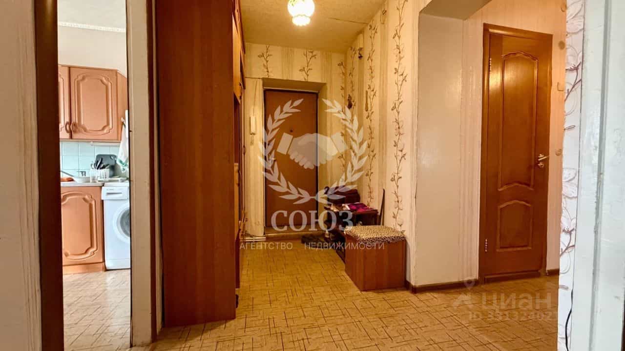 Россия, Калужская область, Дзержинский муниципальный округ, посёлок городского типа Товарково, улица Строителей, 4, фото 12