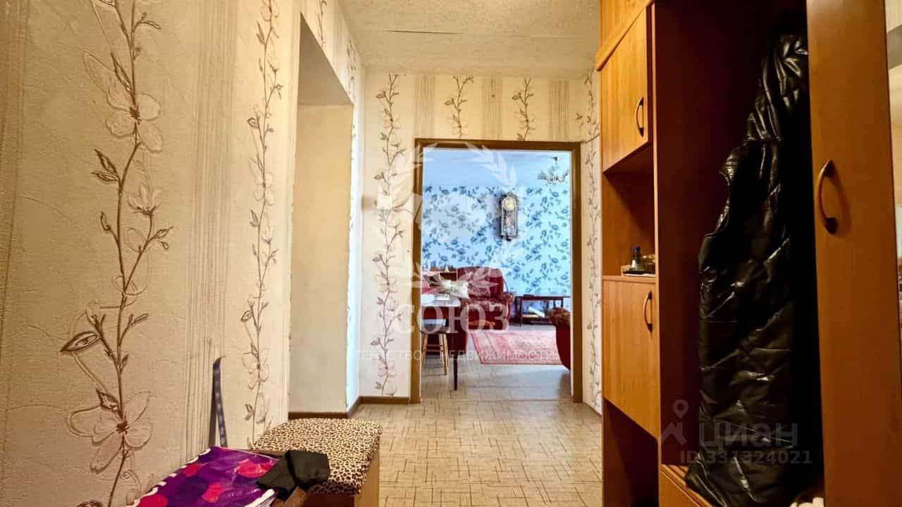 Россия, Калужская область, Дзержинский муниципальный округ, посёлок городского типа Товарково, улица Строителей, 4, фото 13