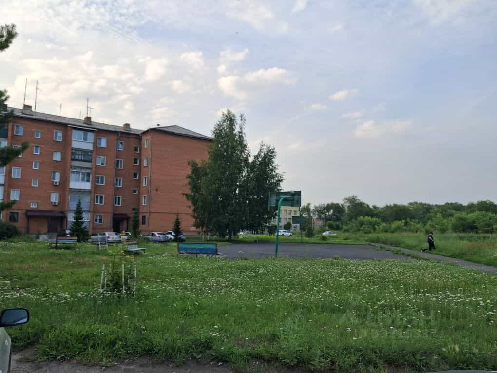 Россия, Кемеровская область — Кузбасс, посёлок городского типа Новый Городок, улица Тухачевского, 13