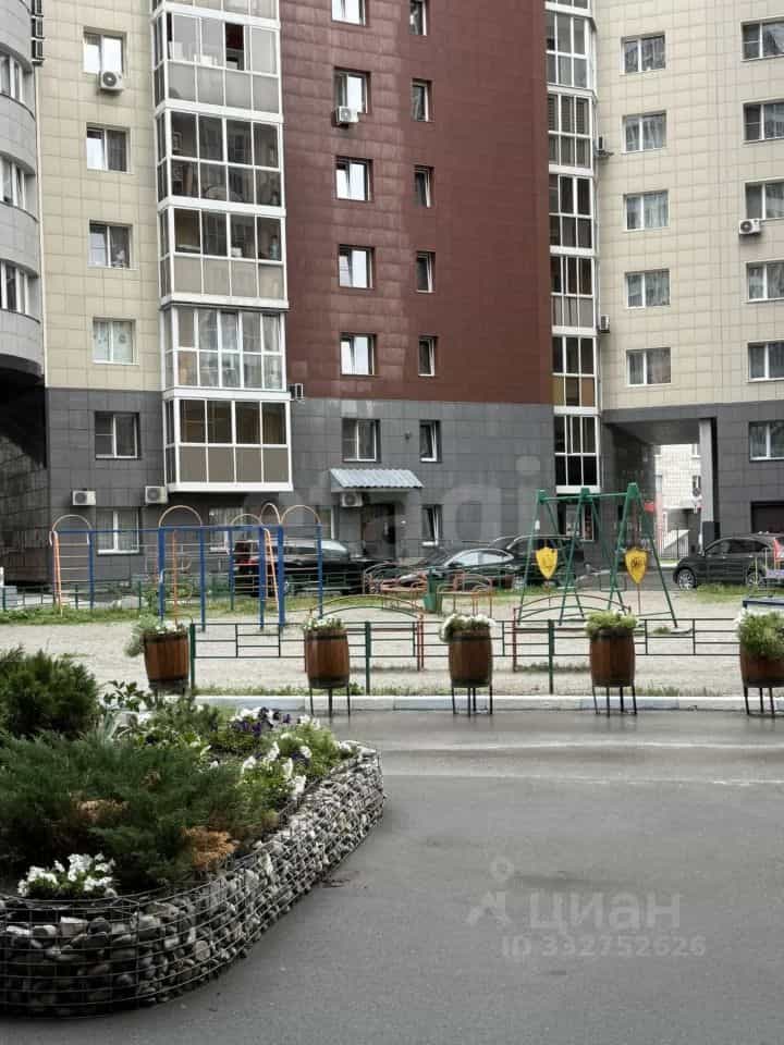 Россия, Новосибирск, улица Некрасова, 63/1, фото 15