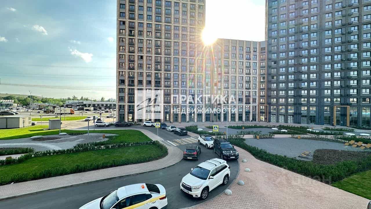 Россия, Москва, Новомосковский административный округ, район Коммунарка, улица Адмирала Корнилова, 76к1, фото 4