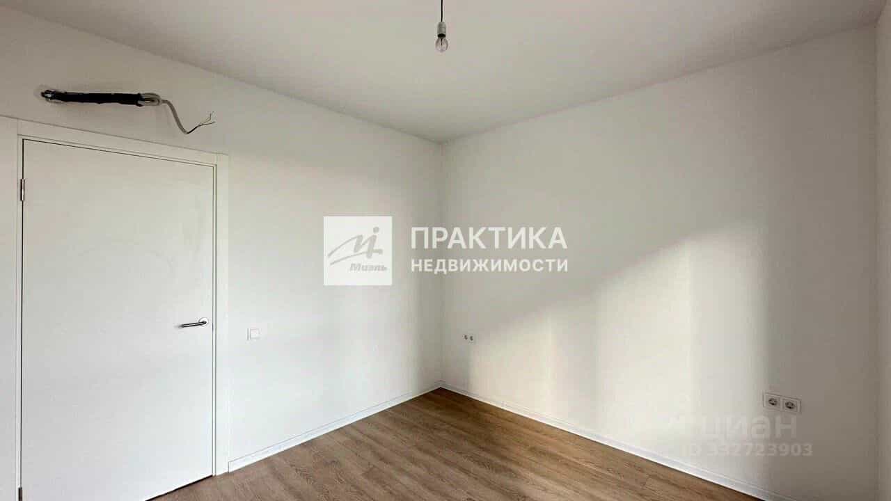 Россия, Москва, Новомосковский административный округ, район Коммунарка, улица Адмирала Корнилова, 76к1, фото 13