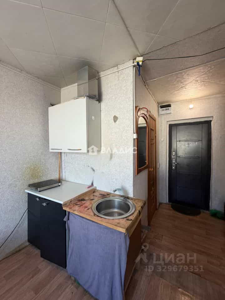 Россия, Приморский край, Уссурийск, улица Горького, 98, фото 3