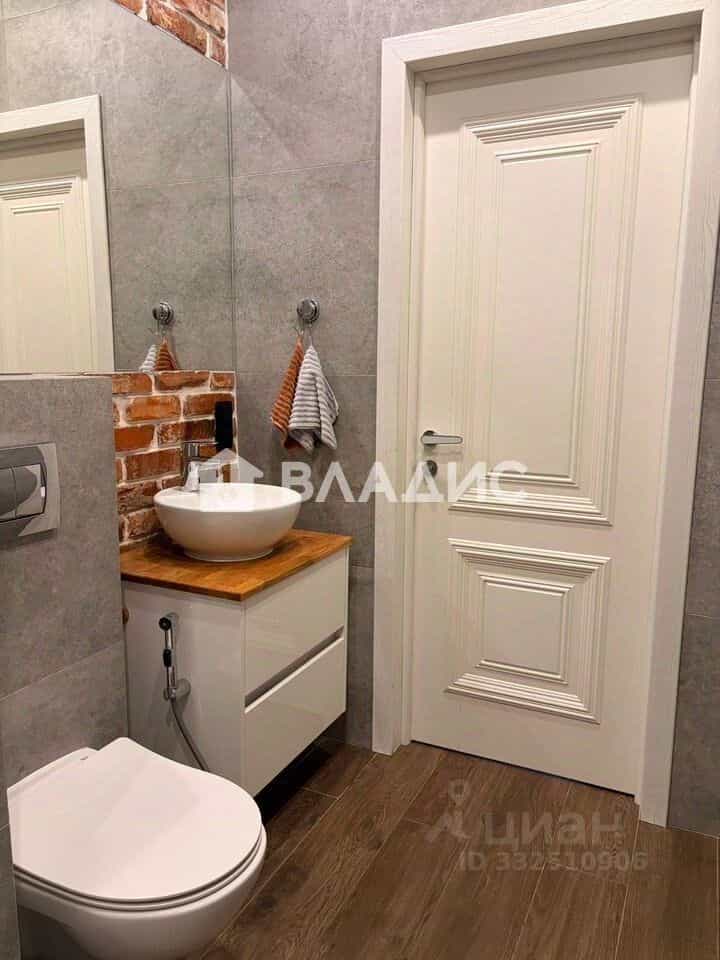 Россия, Калининград, улица Генерала Толстикова, 2, фото 4