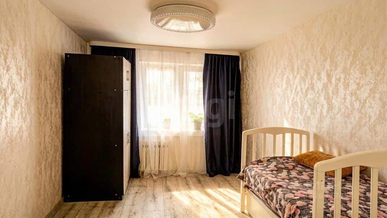 Россия, Камчатский край, Елизово, улица Ленина, 12, фото 5