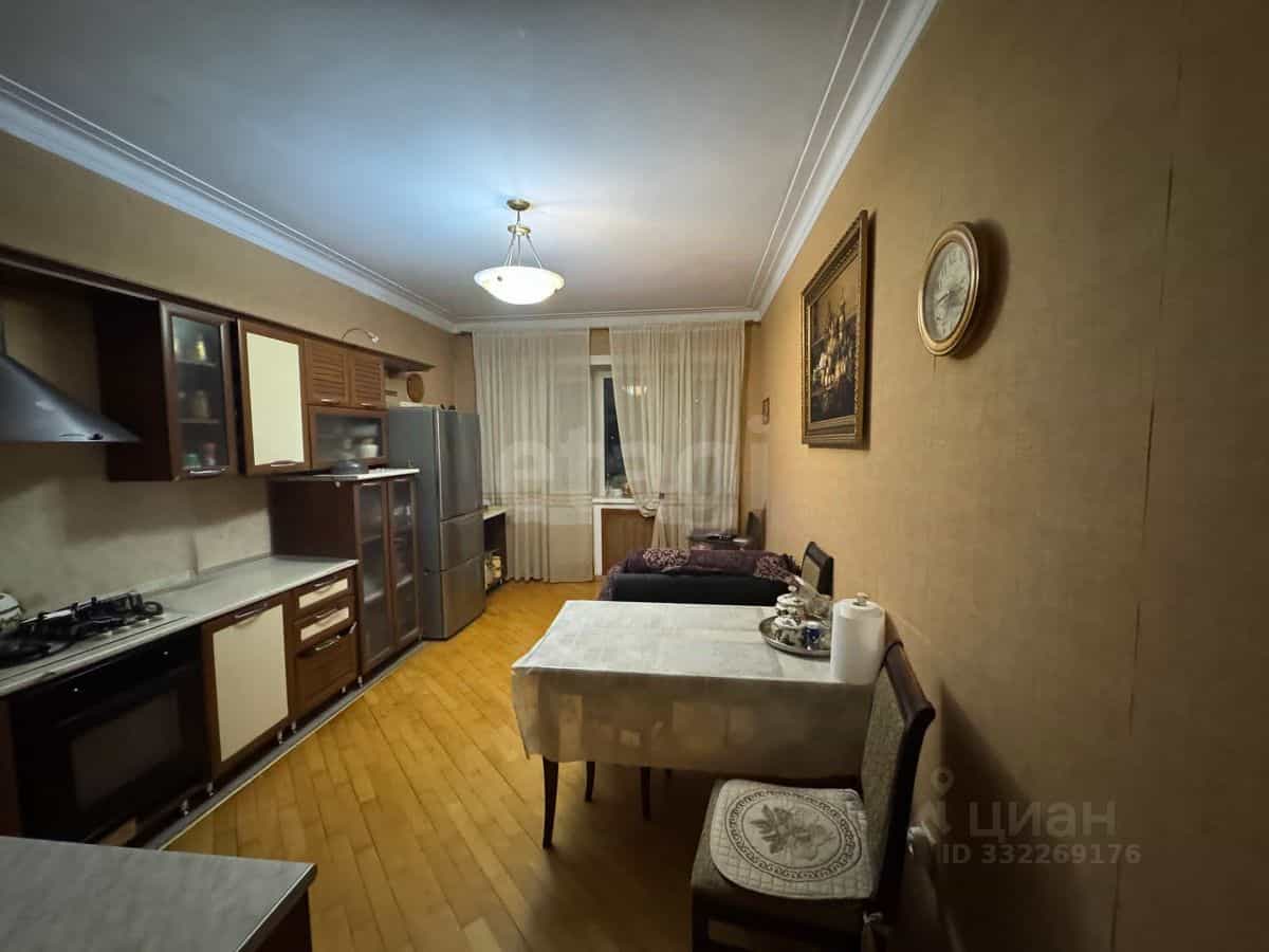 Россия, Республика Дагестан, Махачкала, улица Ирчи Казака, 98Б, фото 12
