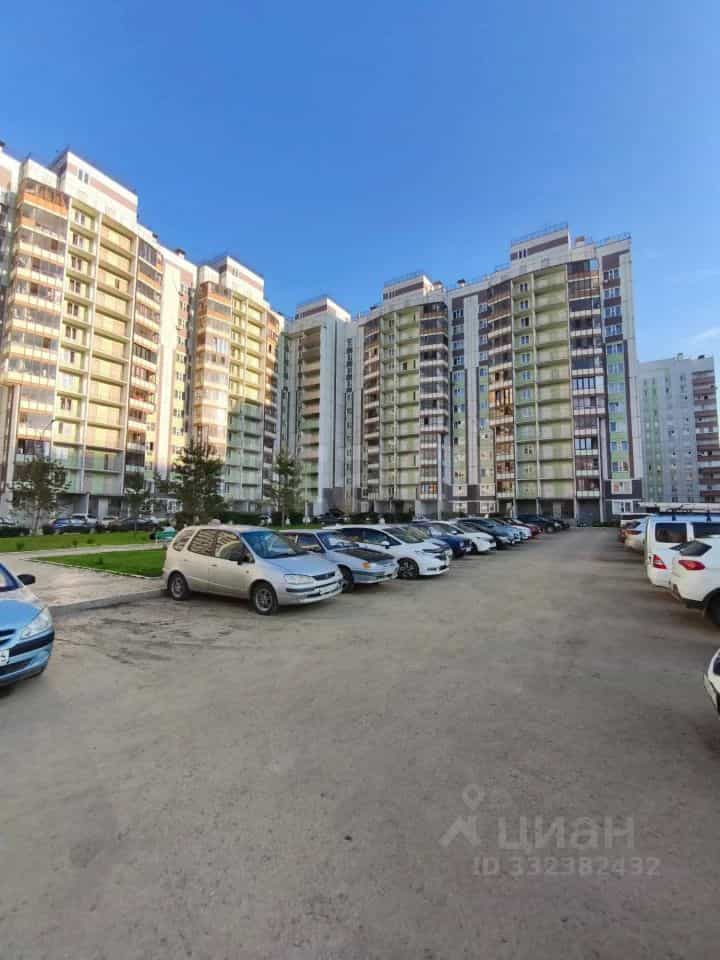 Россия, Красноярск, проспект 60 лет Образования СССР, 62А, фото 18