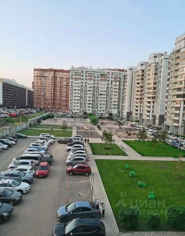 Россия, Красноярск, проспект 60 лет Образования СССР, 62А, фото 19