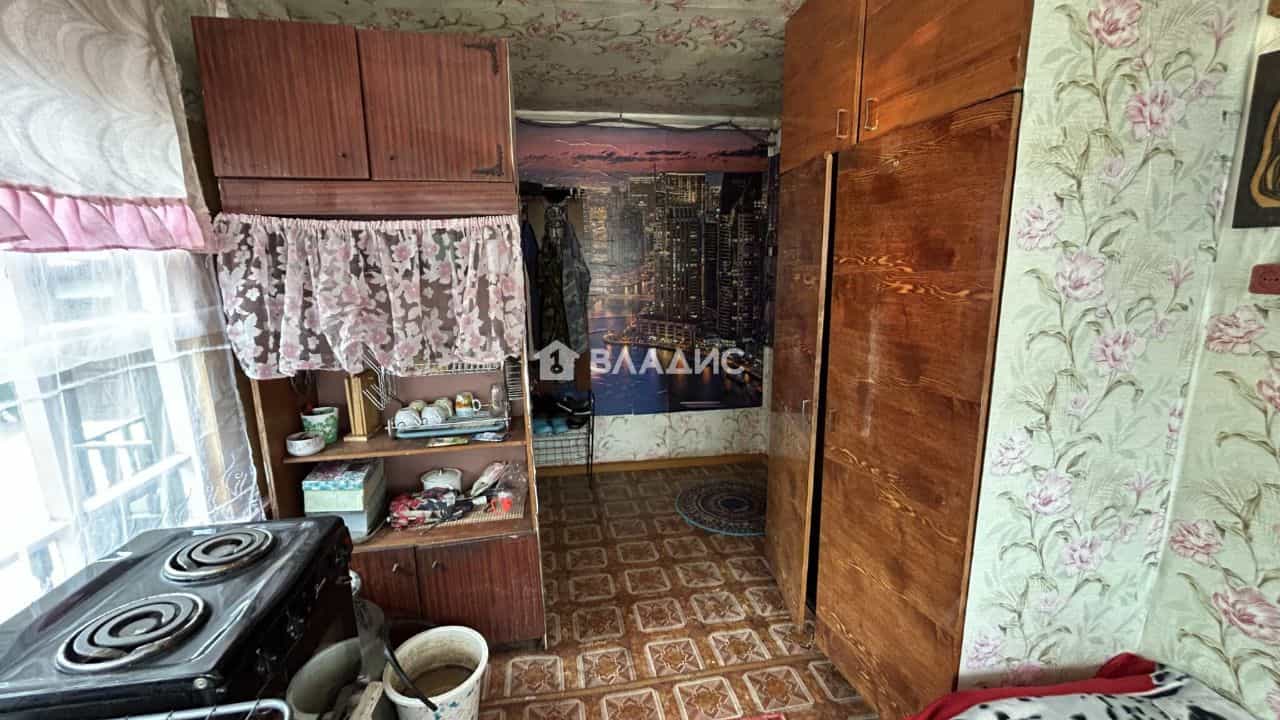 Россия, Республика Бурятия, Улан-Удэ, посёлок Сосновый, Братская улица, 32, фото 23