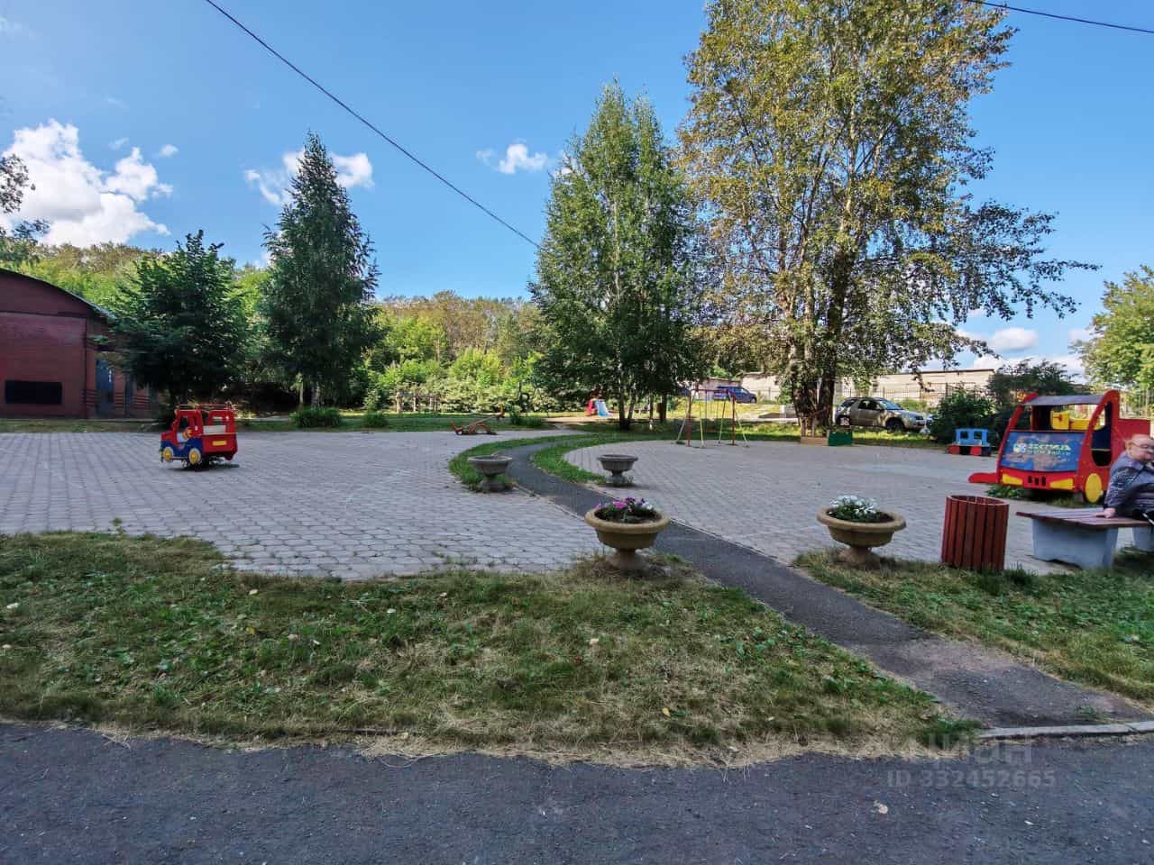 Россия, Пермь, улица Челюскинцев, 23, фото 10