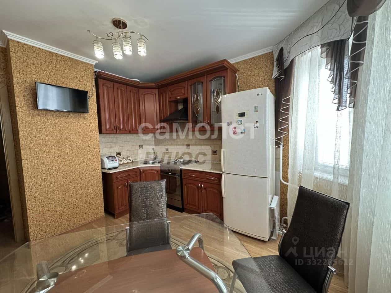 Россия, Курск, проспект Вячеслава Клыкова, 53, фото 12