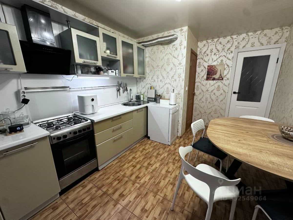 Россия, Республика Татарстан (Татарстан), Казань, улица Комиссара Габишева, 1, фото 5