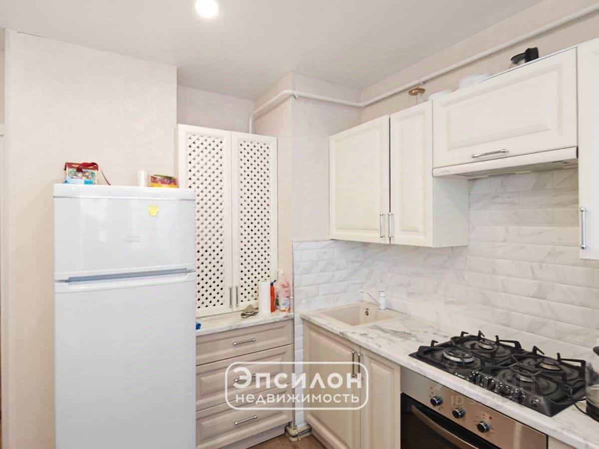 Россия, Курск, проспект Хрущёва, 28