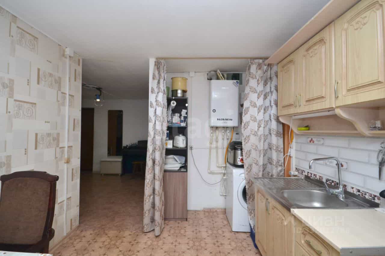 Россия, Республика Саха (Якутия), Якутск, улица Красильникова, 4, фото 9