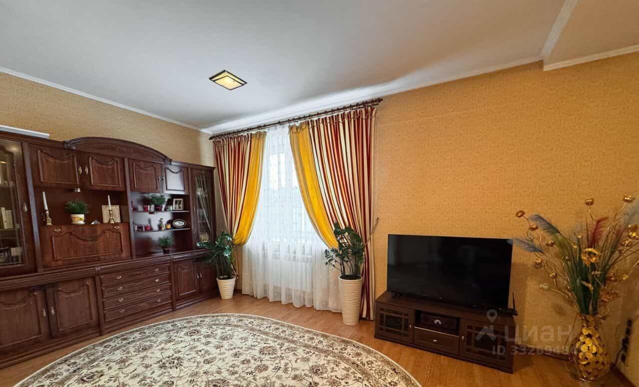 Россия, Свердловская область, Екатеринбург, улица Толмачёва, 17