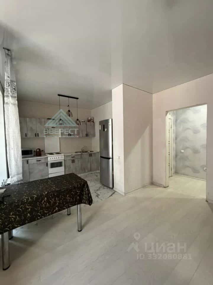 Россия, Республика Хакасия, Абакан, Трудовая улица, 84, фото 8