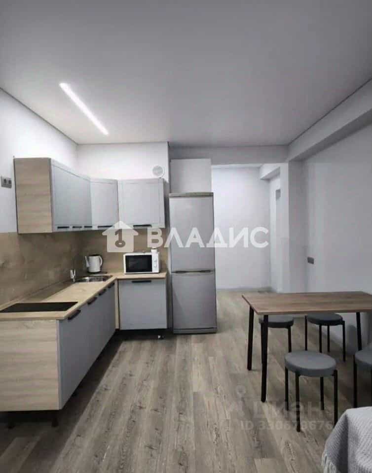 Россия, Республика Бурятия, Улан-Удэ, 110-й микрорайон, 15