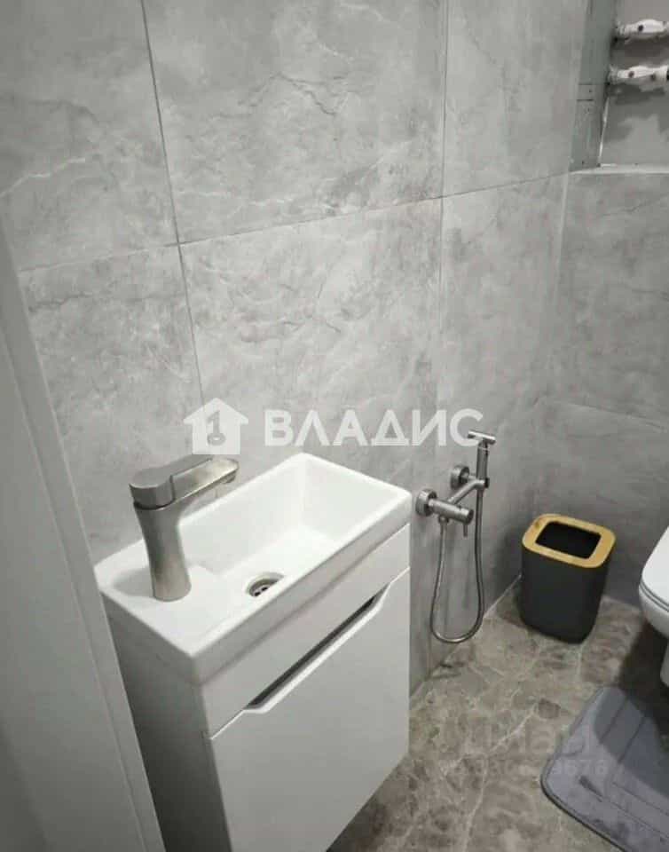 Россия, Республика Бурятия, Улан-Удэ, 110-й микрорайон, 15, фото 12