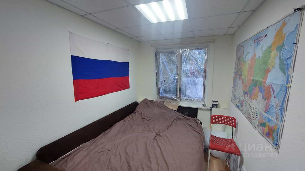 Россия, Ханты-Мансийск, улица Строителей, 12, фото 4