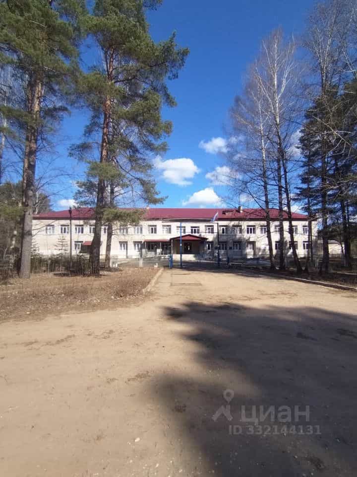 Россия, Новгородская область, Хвойнинский муниципальный округ, посёлок Юбилейный, Комсомольская улица, 3, фото 9