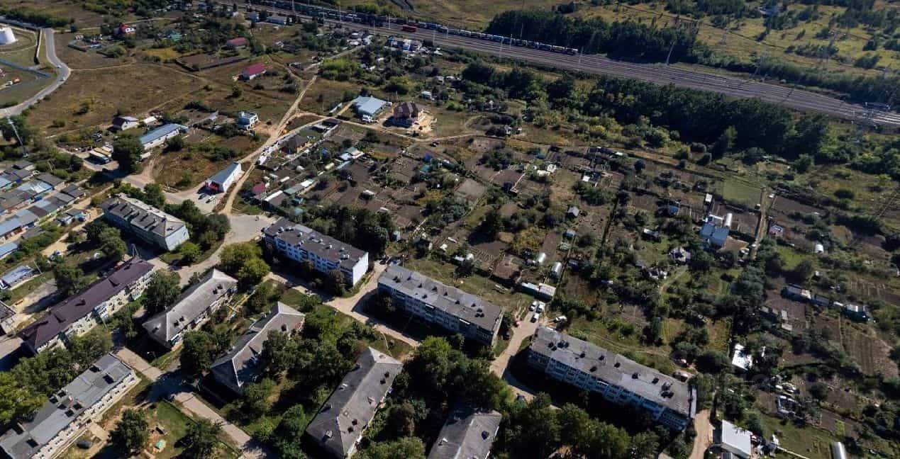 Россия, Орловский муниципальный округ, посёлок Стальной Конь, 12