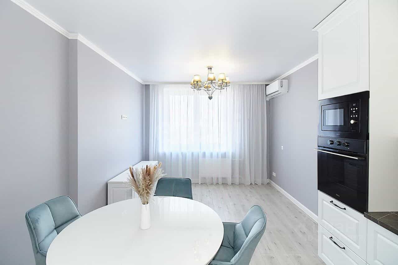 Россия, Тюмень, улица Тимофея Чаркова, 81к1, фото 4