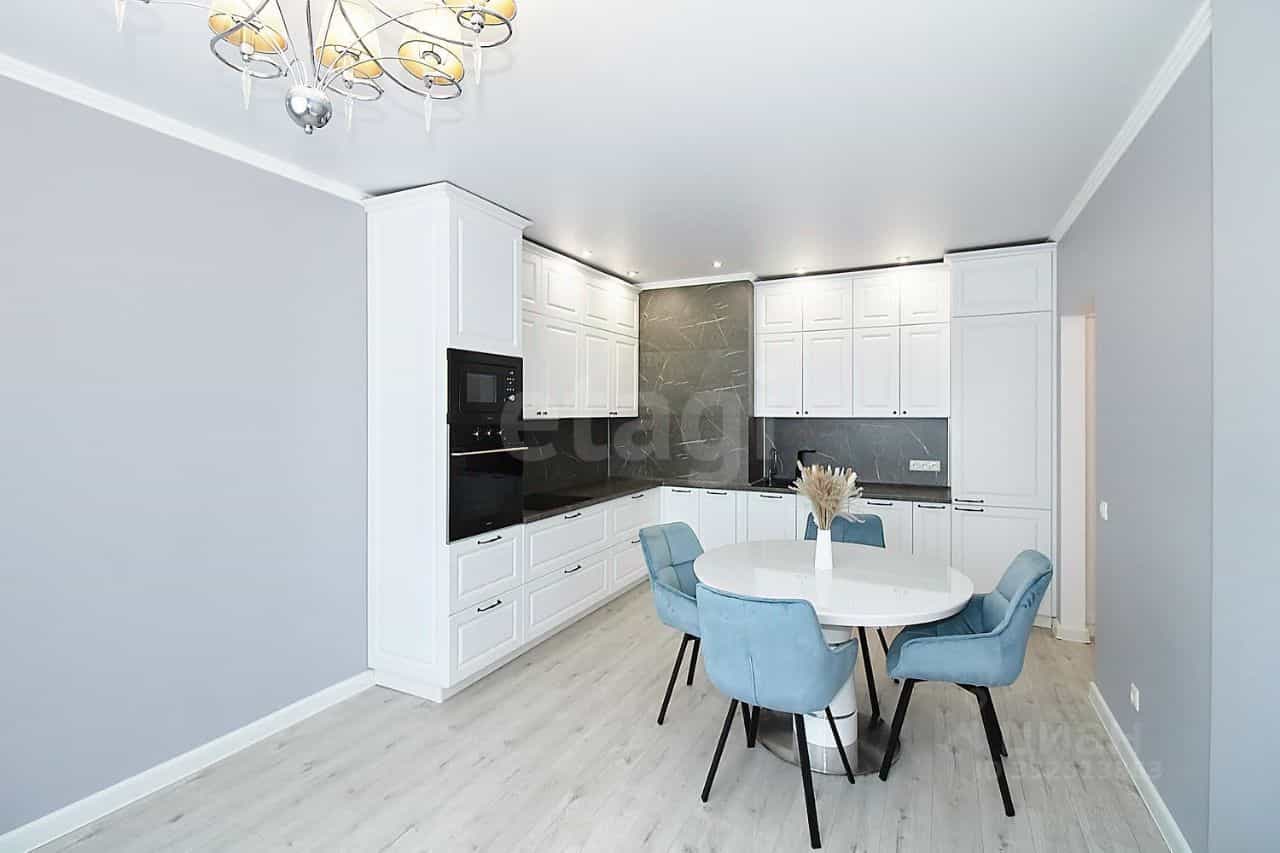Россия, Тюмень, улица Тимофея Чаркова, 81к1, фото 5