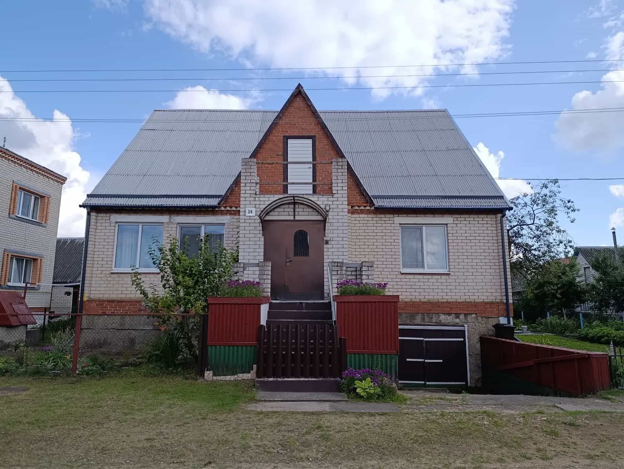 Беларусь, Витебская область, Поставы, улица Кулаженко, 23