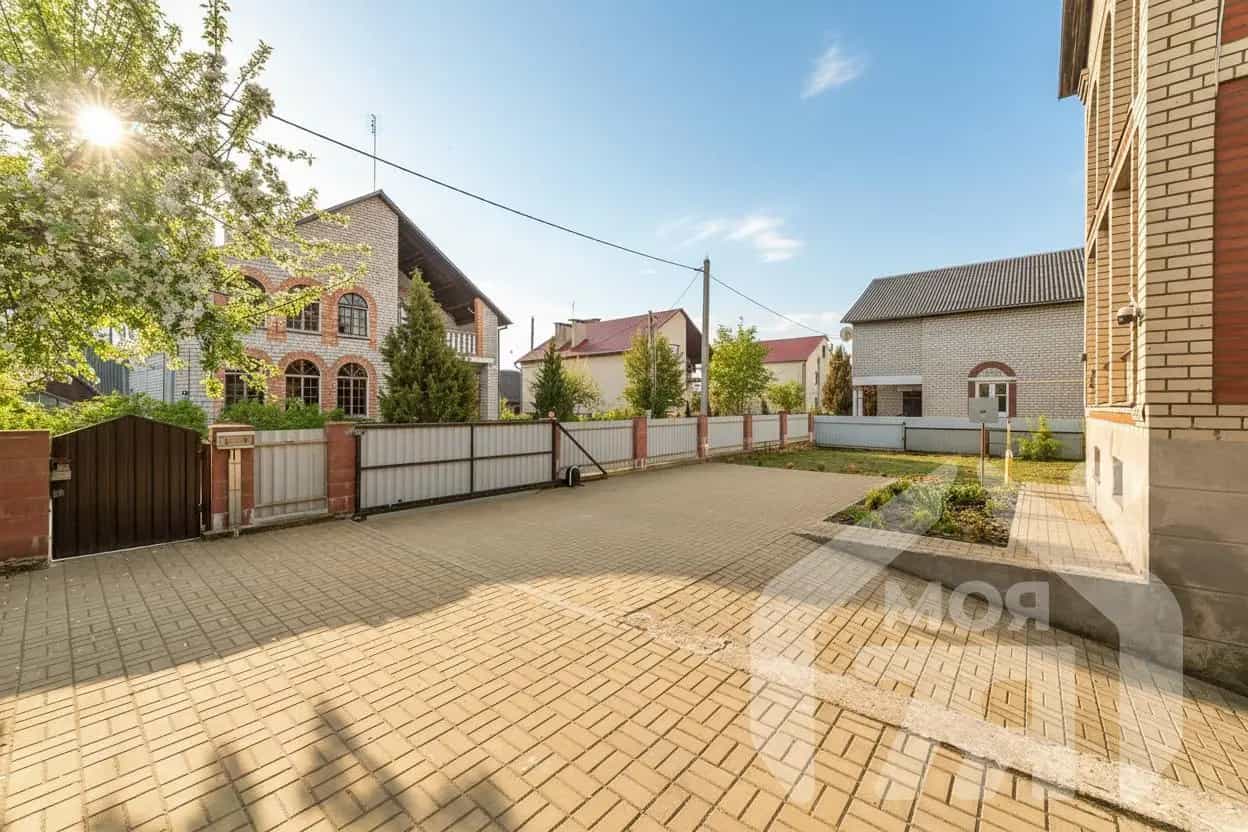 Беларусь, Минская область, Вилейка, Сельская улица, 6, фото 42
