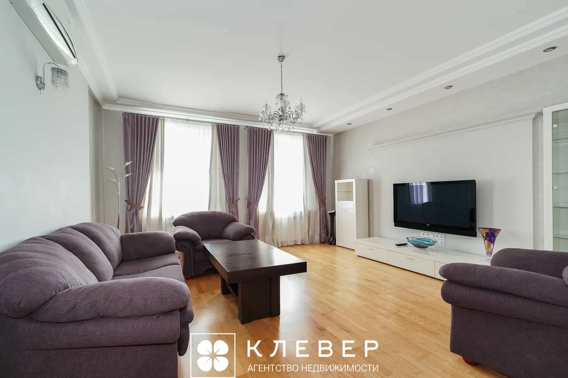 Беларусь, Минск, Пионерская улица, 7